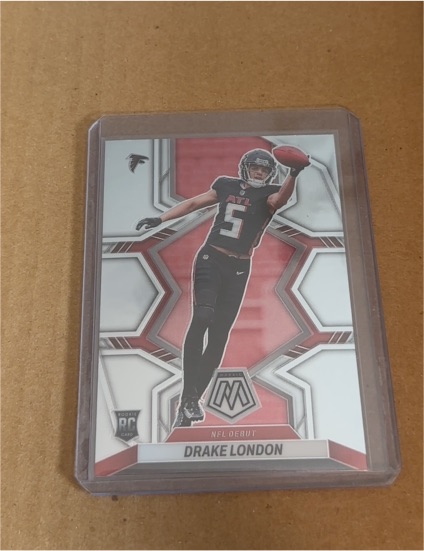 2022 Panini Mosaic #275 Drake London NFL Debut Rookie — front