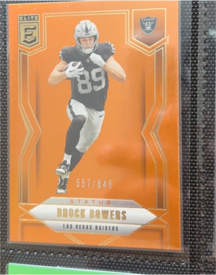 2025 Panini Donruss Elite Status #557 Brock Bowers — front