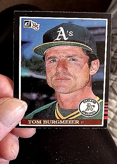 1985 Donruss #400 Tom Burgmeier — front