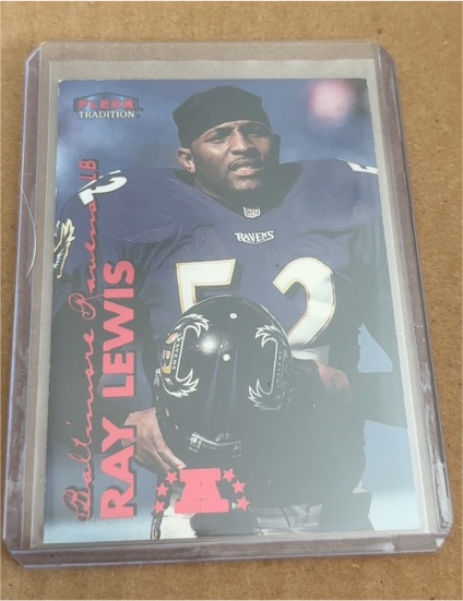 1999 Fleer Tradition #137 Ray Lewis — front