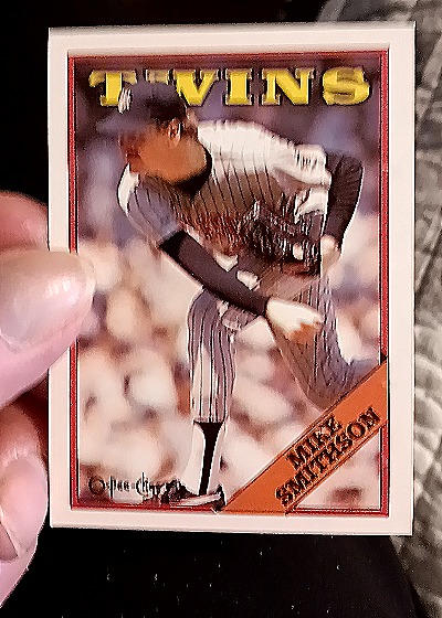 1988 Topps #554 Mike Smithson — front