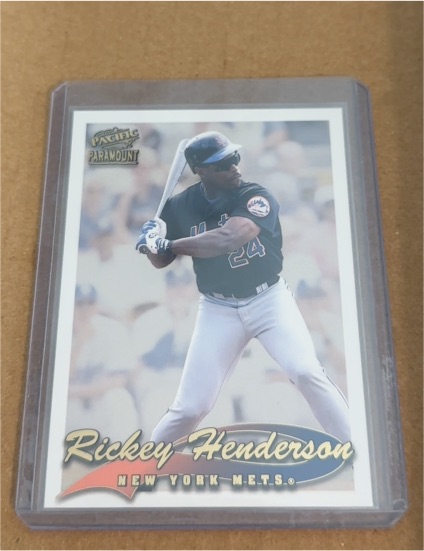1999 Pacific Paramount Rickey Henderson — front