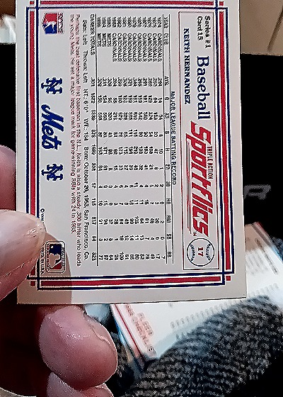 1986 Sportflics #77 Kevin Hernandez — back