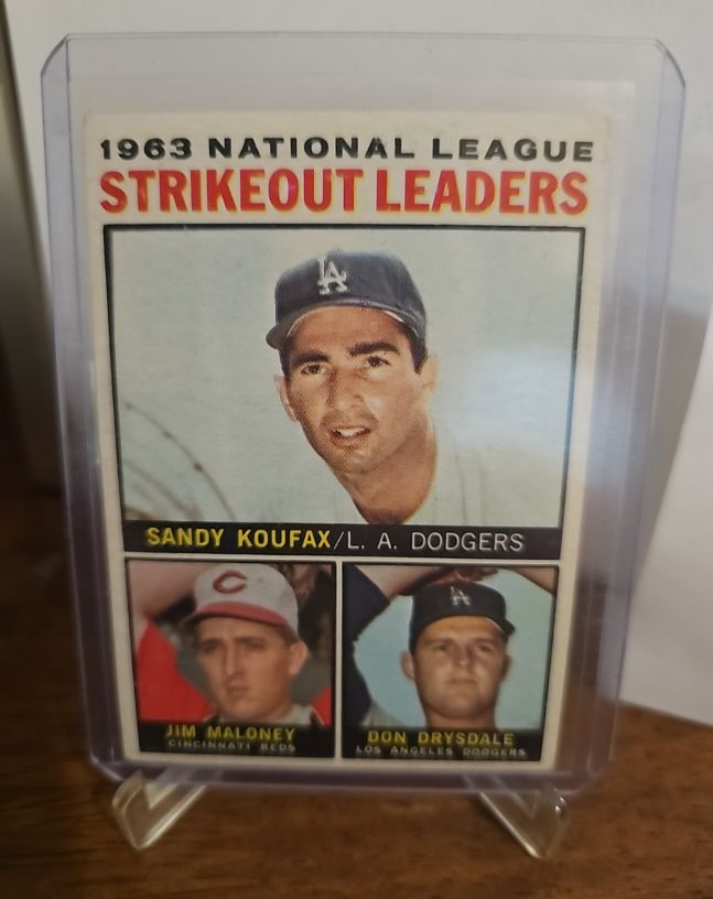 1964 Topps #5 1963 NL Strikeout Leaders Sandy Koufax — front