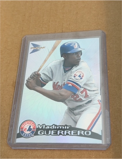 1999 Topps Prizm #27 Vladimir Guerrero — front