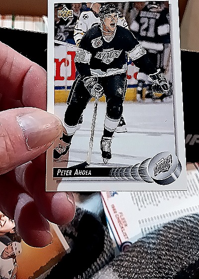 1992-93 Upper Deck #41 Peter Ahola — front