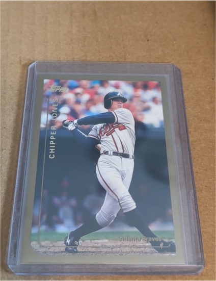1999 Topps #355 Chipper Jones — front