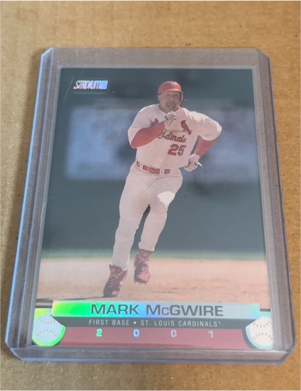 2001 Topps Stadium Club #100 Mark McGwire — front