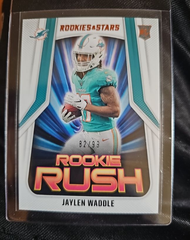 2021 Panini Rookies & Stars #RR-8 Jaylen Waddle Rookie Rush — front