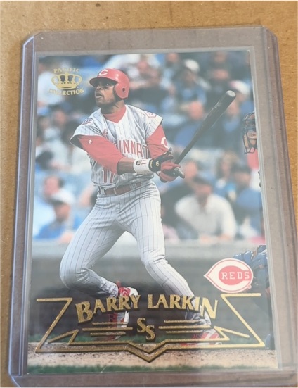 1998 Pacific Crown Collection #265 Barry Larkin — front