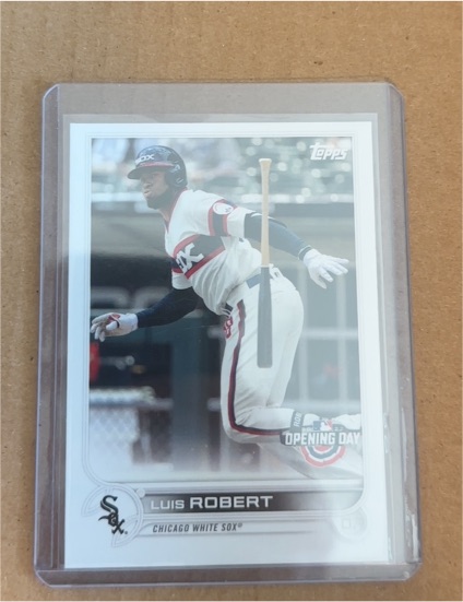 2022 Topps Opening Day #155 Luis Robert — front