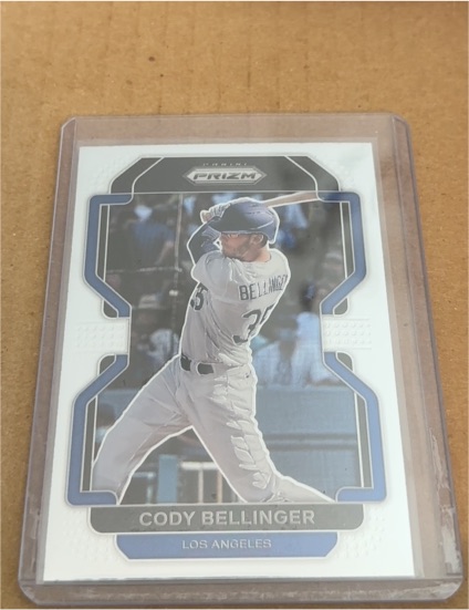 2022 Panini Prizm Cody Bellinger — front