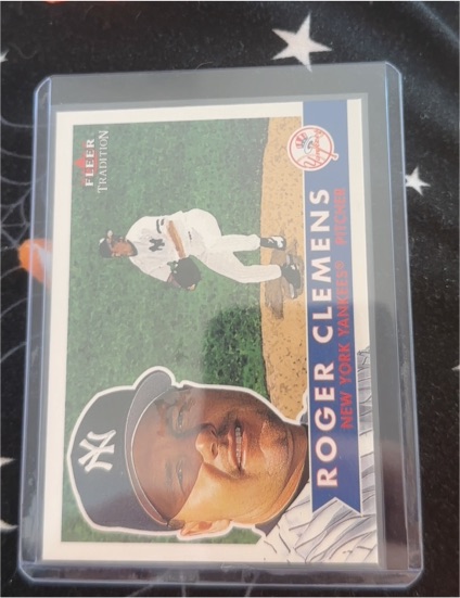 2001 Fleer Tradition #108 Roger Clemens — front