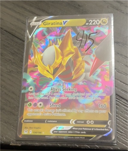 2022 Pokémon Sword & Shield Lost Origin #130 Giratina V — front