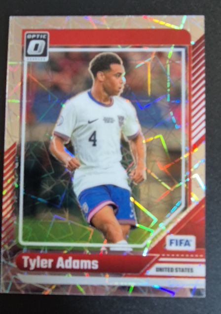 2024-25 Donruss #5 Tyler Adams — front