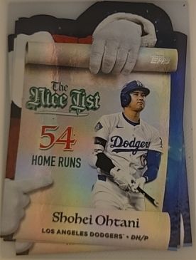 2025 Topps Holiday #MNL-54 Shohei Ohtani — front