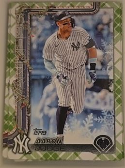 2025 Topps Holiday #H161 Aaron Judge — front