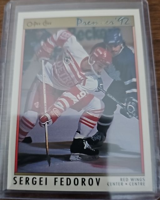 1991-92 O-Pee-Chee Premier #68 Sergei Fedorov — front