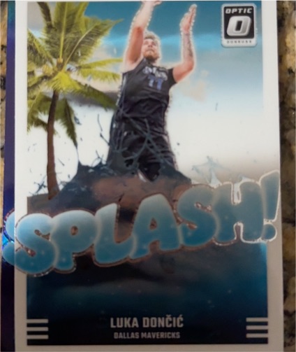 2024-25 Donruss Optic #1 Luka Dončić Splash! — front
