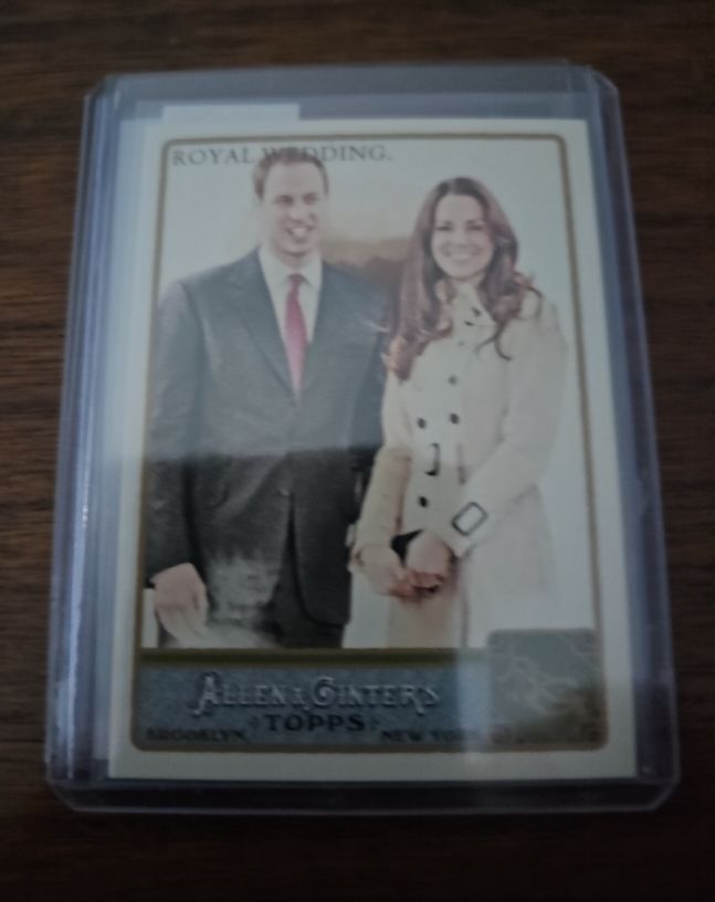 2011 Topps Allen & Ginter #293 Royal Wedding Prince William & Kate Middleton — front