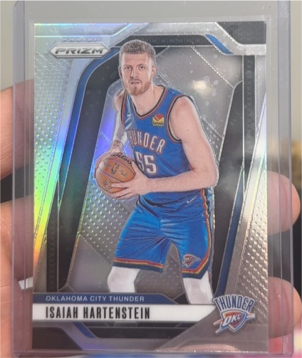 2024-25 Panini Prizm #154 Isaiah Hartenstein — front
