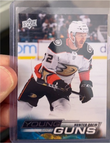 2022-23 Upper Deck Series 2 #476 Hunter Drew — front