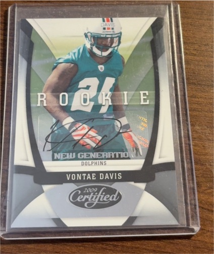 2009 Panini Certified New Generation Vontae Davis Rookie — front