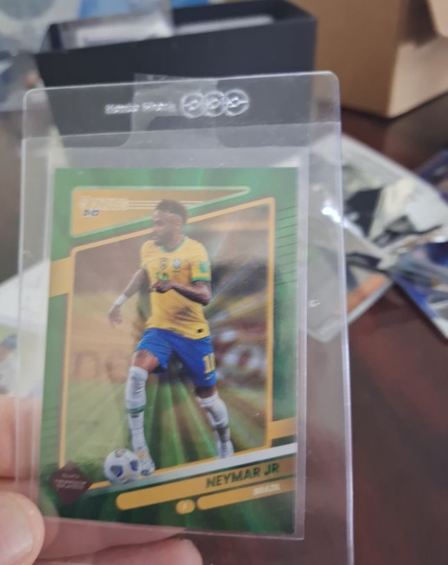 2021-22 Donruss Road to Qatar #18 Neymar Jr — front