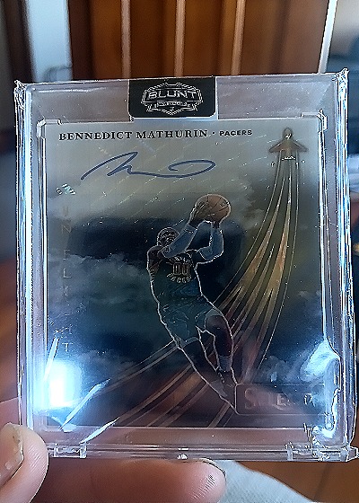 2023-24 Panini Select In Flight Signatures #Bennedict Mathurin — front