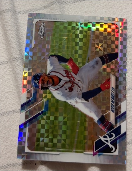 2021 Topps Chrome #24 Ozzie Albies — front