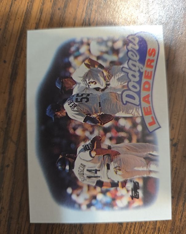 1989 Topps #669 Dodgers Leaders Orel Hershiser — front