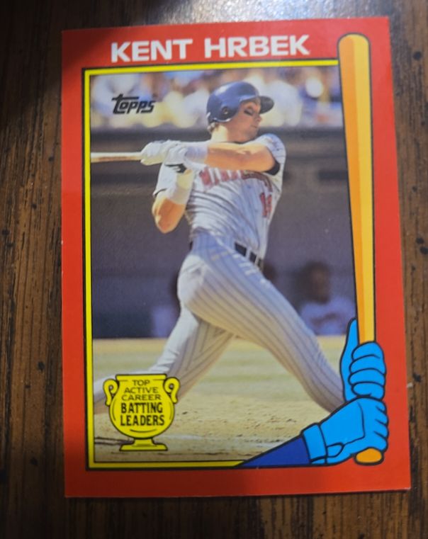 1989 Topps #16 Kent Hrbek — front