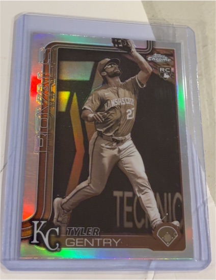 2025 Topps Chrome #218 Tyler Gentry — front
