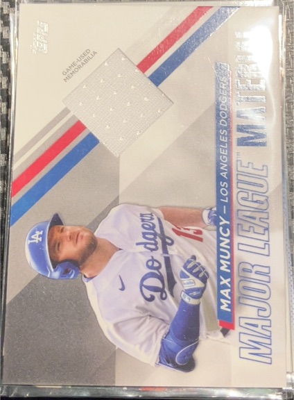 2024 Topps Major League Material #MLM-MMU Max Muncy — front