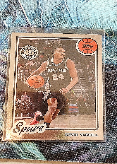 2025-26 Topps 45th Anniversary #80BK-24 Devin Vassell — front