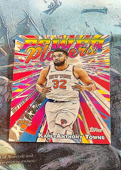 2025-26 Topps Power Players #PP-4 Karl-Anthony Towns — front