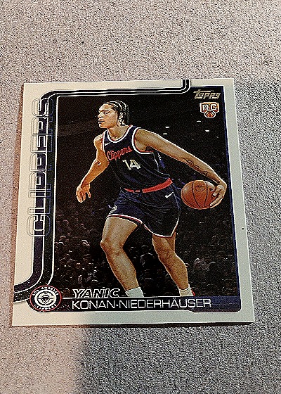 2025-26 Topps #230 Yanic Konan-Niederhauser — front