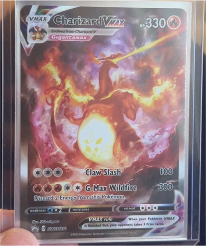 2022 Pokémon SWSH261 Charizard VMAX — front
