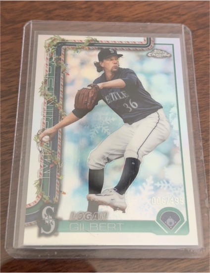 2025 Topps Holiday #H83 Logan Gilbert — front