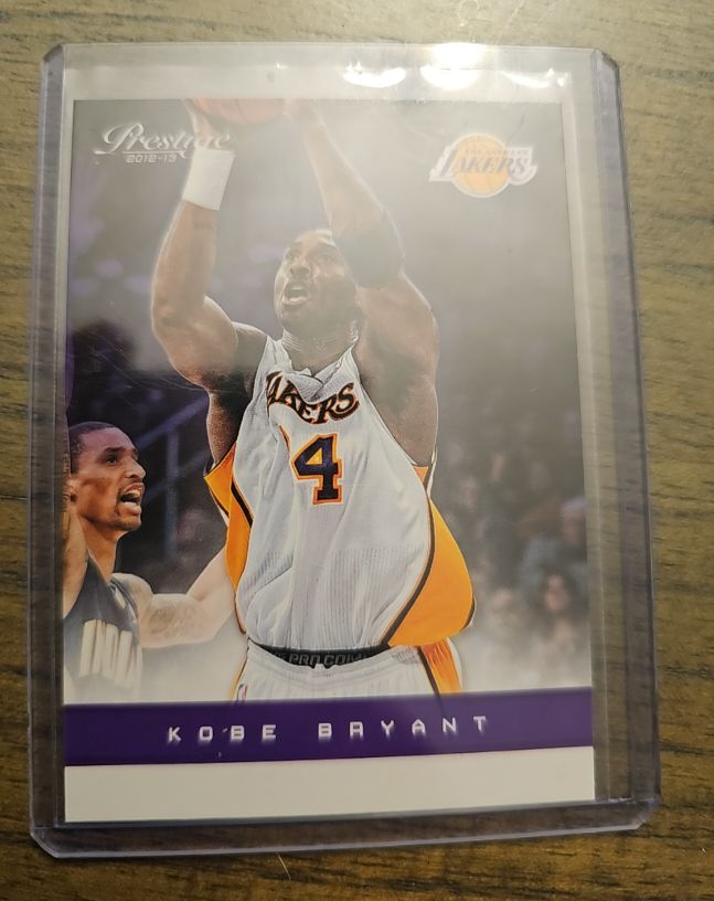 2012-13 Panini Prestige #21 Kobe Bryant — front