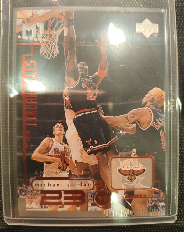 1998 Upper Deck Michael Jordan Living Legend #136 Michael Jordan — front