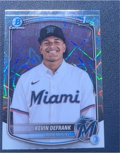 2025 Bowman Chrome Prospects #BCP-205 Kevin Defrank Miami Marlins — front
