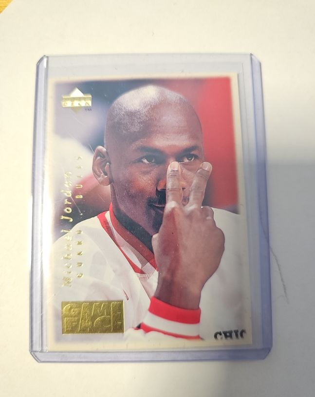 1996 Upper Deck Collector's Choice #GF2 Michael Jordan Game Face — front
