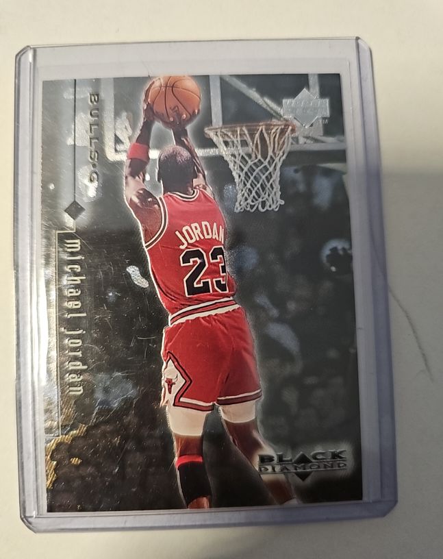 1998-99 Upper Deck Black Diamond #7 Michael Jordan — front