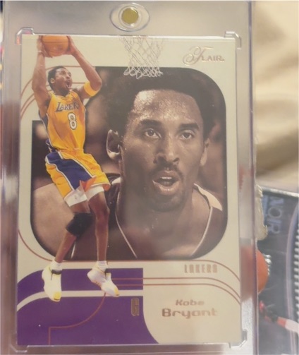 2002-03 Fleer Flair #37 Kobe Bryant — front
