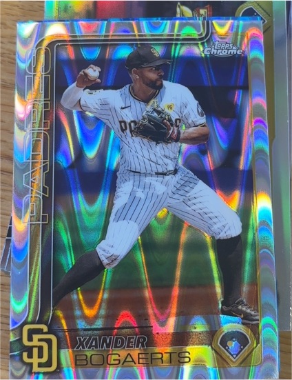 2025 Topps Chrome Raywave Refractor Xander Bogaerts — front