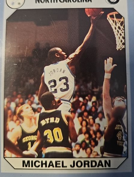 1990-91 Collegiate Collection North Carolina Tar Heels #89 Michael Jordan — front