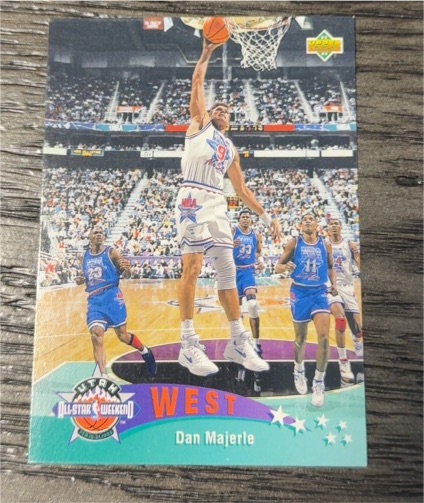 1992-93 Upper Deck #442 Dan Majerle — front