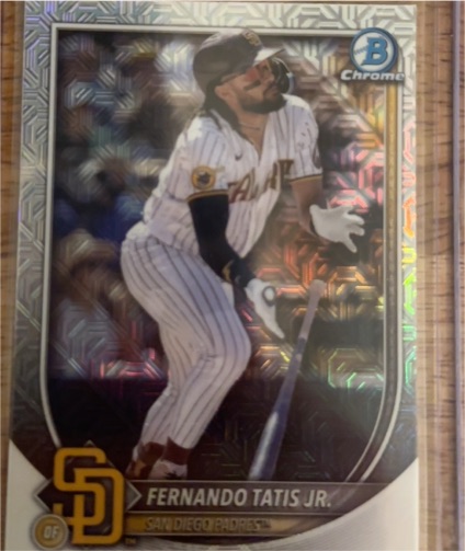 2025 Bowman #23 Fernando Tatís Jr. Chrome Mojo Refractor — front
