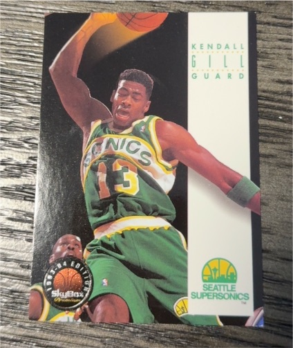 1993-94 Skybox Premium #282 Kendall Gill Seattle SuperSonics — front